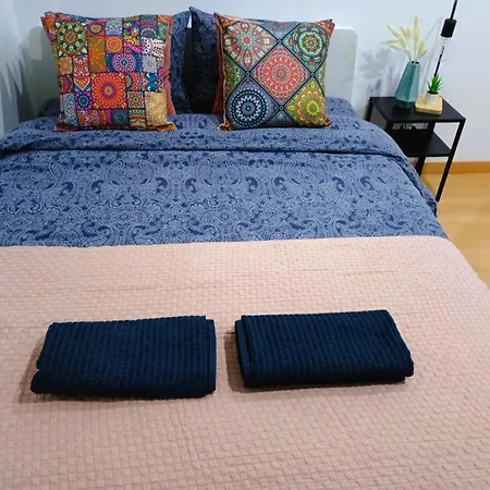 Hostel Next To Gracia Bedrooms *